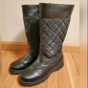 Quilted Black Women's Boots